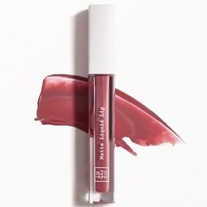 m2u NYC Matte Liquid Lip SOHO NWT deep neutral sexy lips blushing pinky flirty
